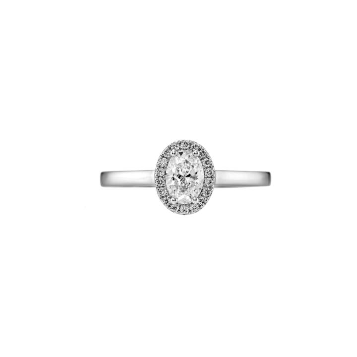 Oval Halo Solitaire