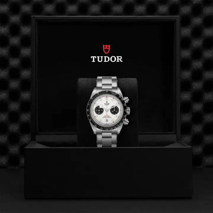 Tudor Blackbaychrono M79360n 0002 3 Steiakakisjewellery