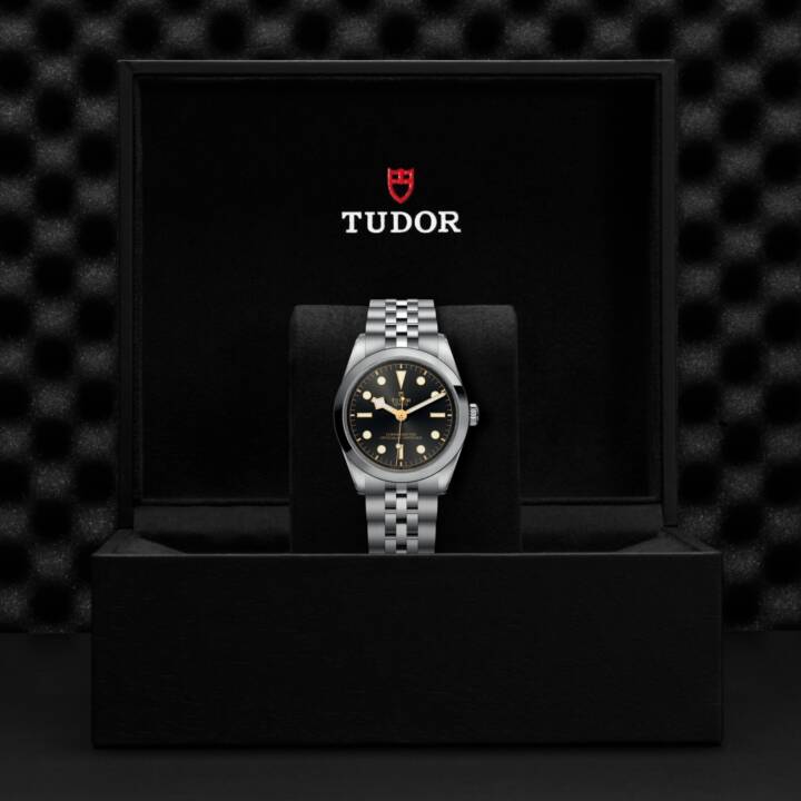 Black Bay One 36 Manufacture Calibre MT5400 36mm steel case Steel bracelet m79640-0001