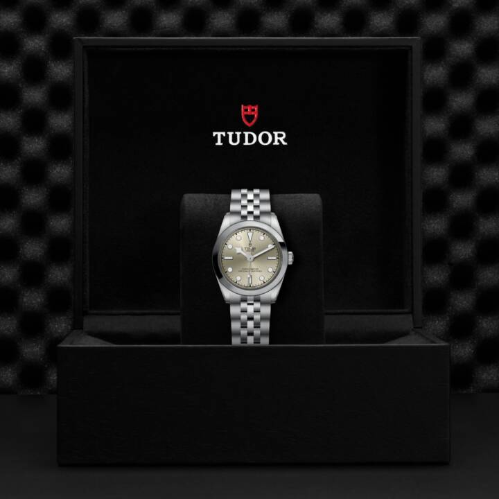 M79600 0003 Presentationbox Std