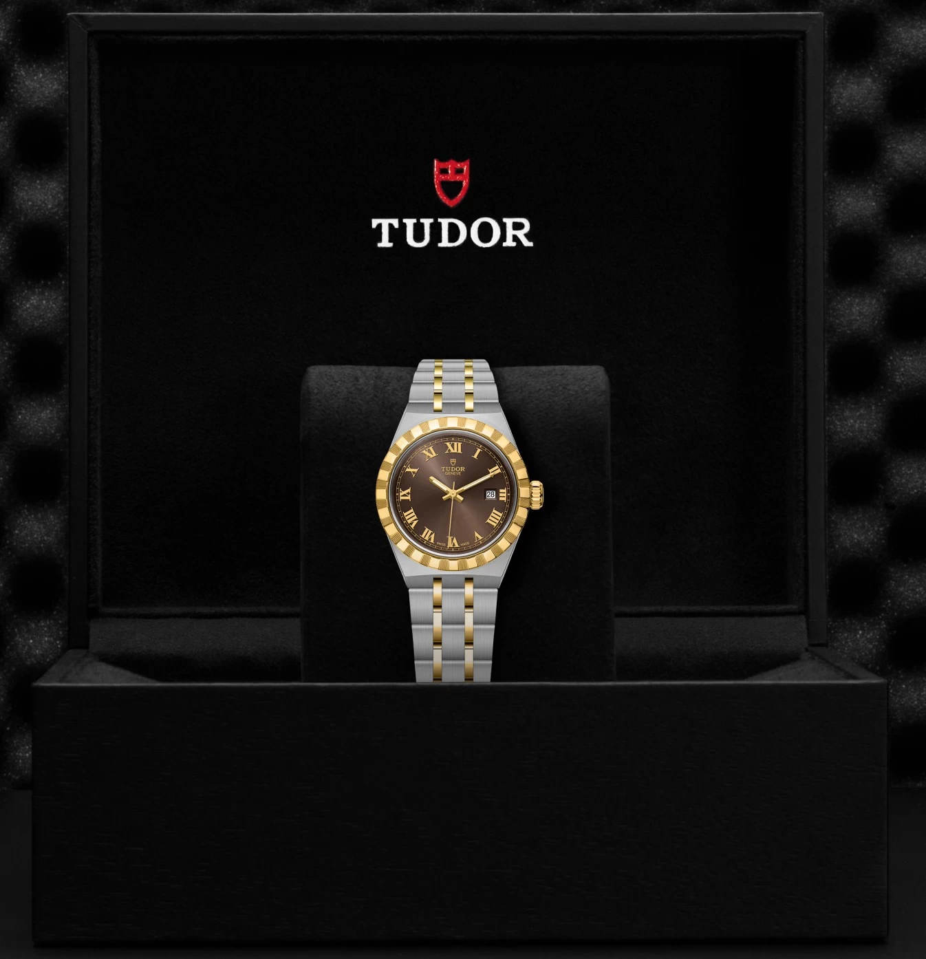 M28303 0008 Presentationbox Std