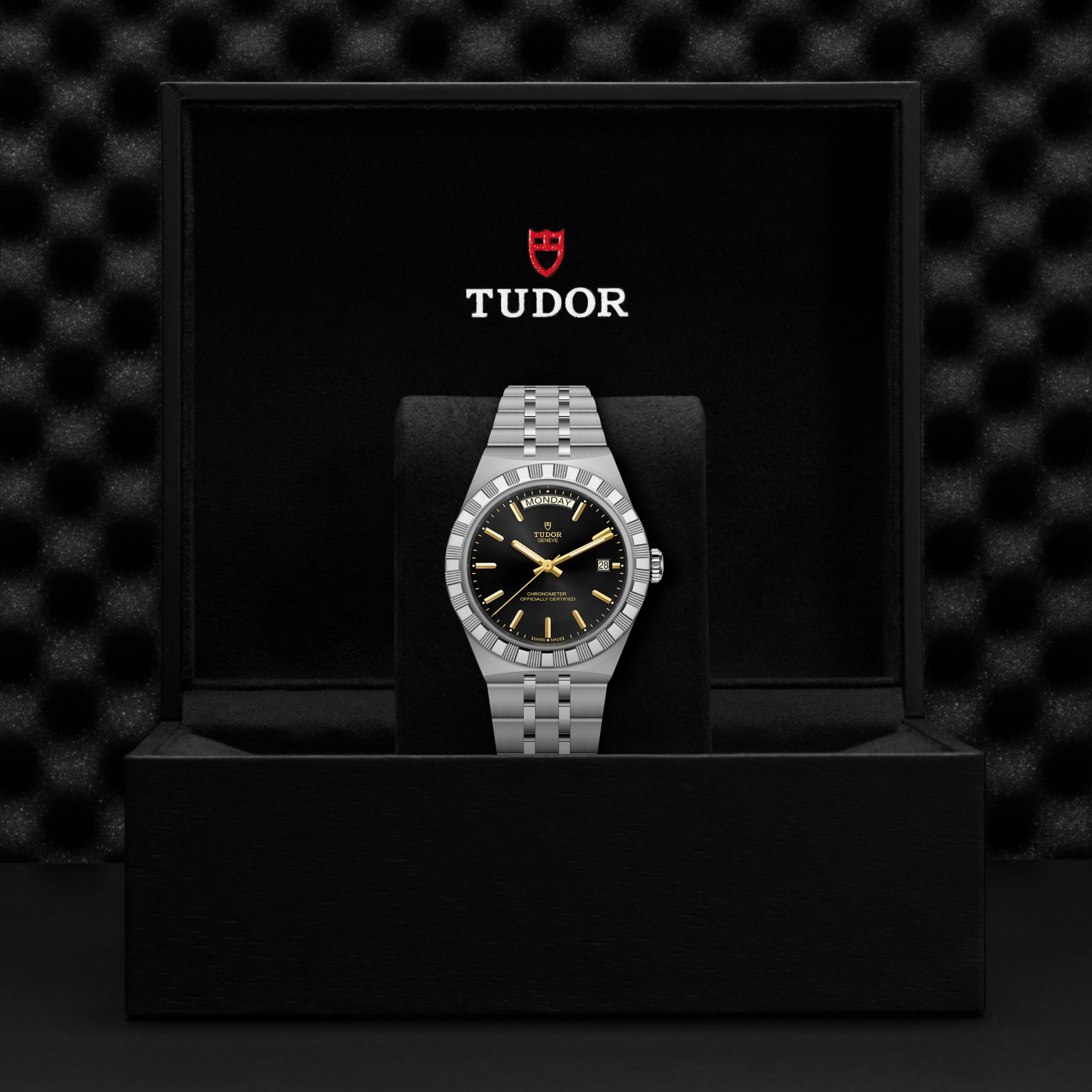 TUDOR Royal 40mm steel case Black dial m2840d1a0-0001